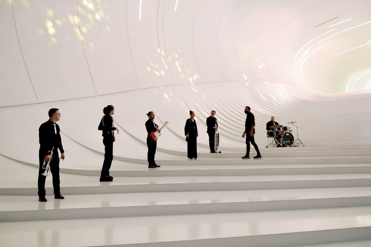 Heydar Aliyev Center gets ready for Victory Day concert [PHOTO] - Gallery Image