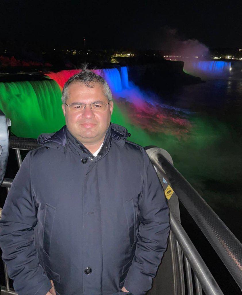 Niagara Falls illuminated with colors of Azerbaijan’s National Flag [PHOTO/VIDEO] - Gallery Image