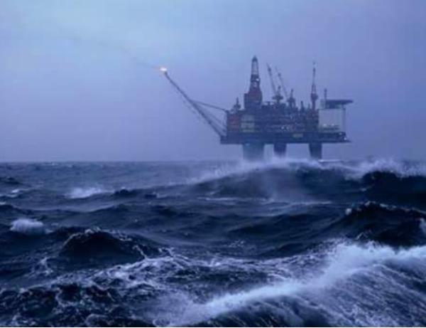 SOCAR in Azerbaijan evacuates employees from offshore facilities due to storm