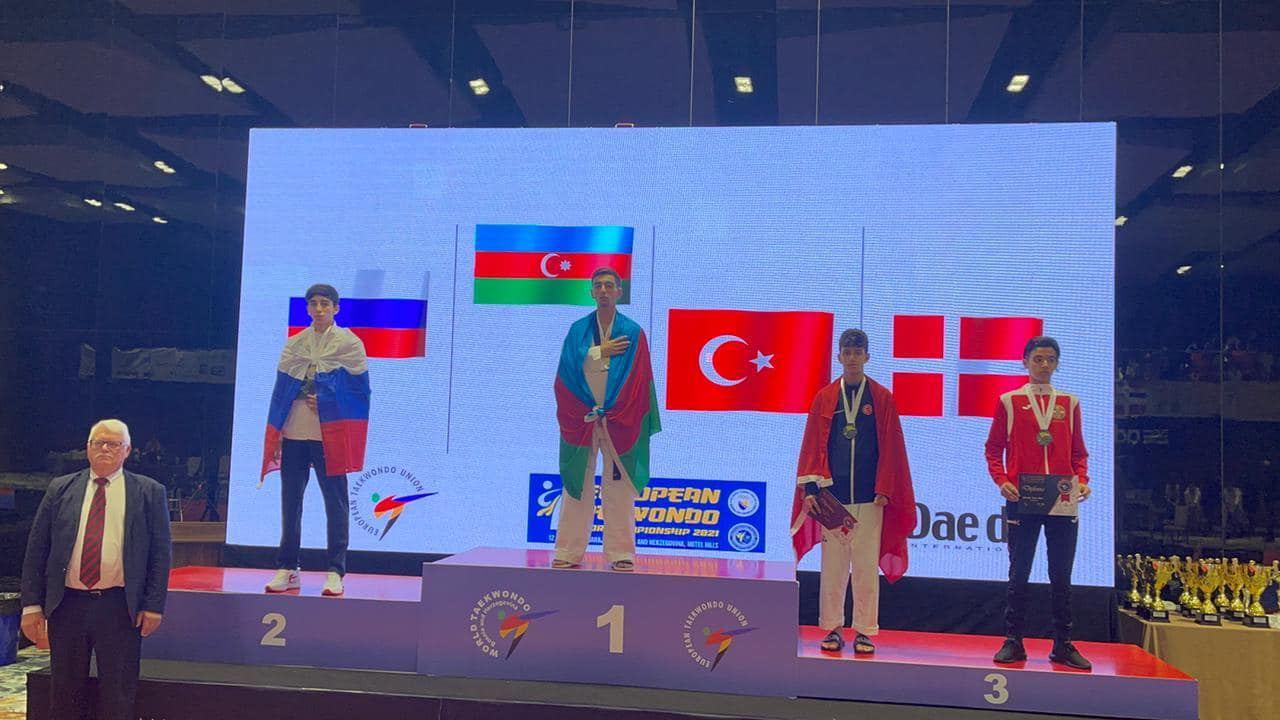 Two Azerbaijani taekwondo fighters win gold medals at European Championship [PHOTO]