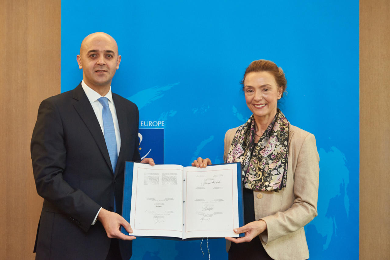 Azerbaijan signs European Convention on Human Rights protocol [PHOTO]