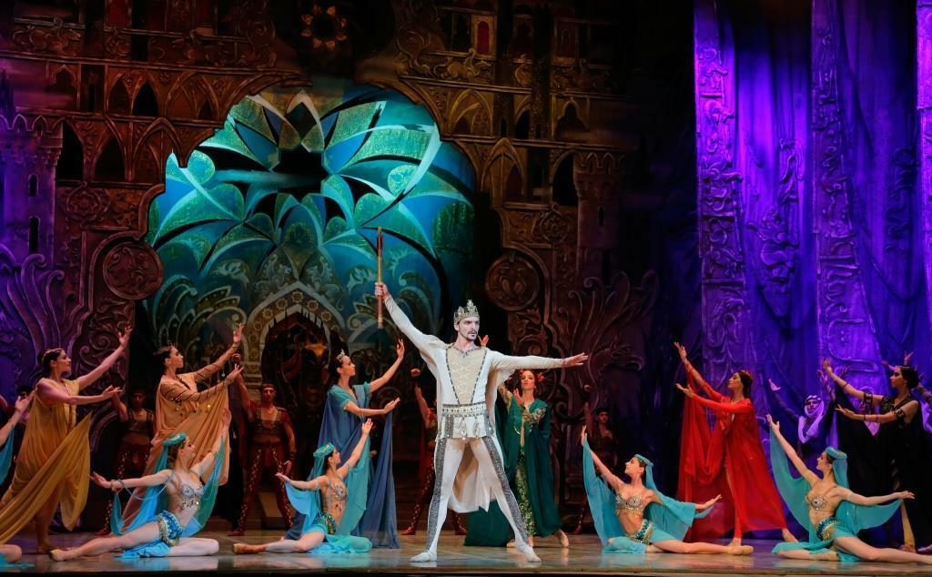 "Seven Beauties" shine on Baku stage [PHOTO]