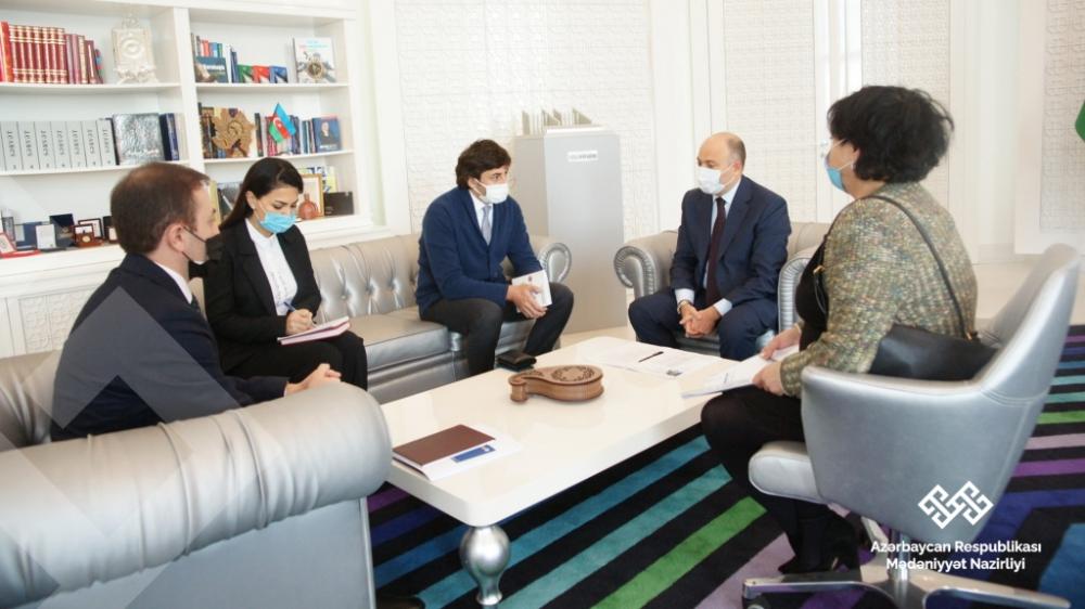 Culture Minister meets winner of "Yukselish" competition [PHOTO]