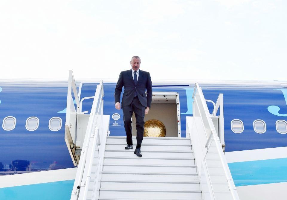 Aliyev arrives in Sochi for trilateral meeting with Russian, Armenian leaders [PHOTO]