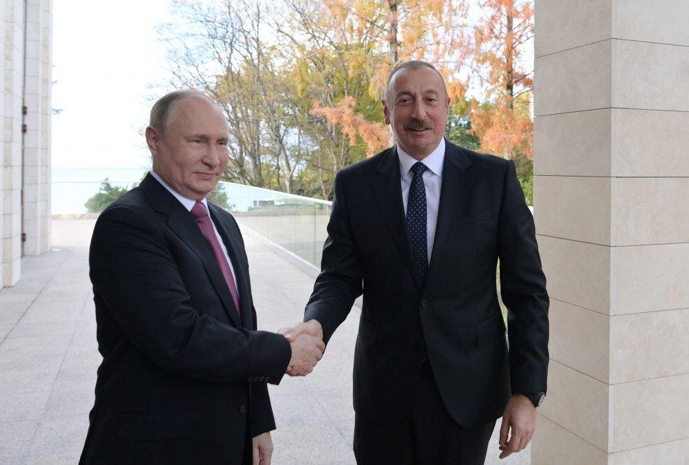 Footage of warm meeting between Azerbaijani, Russian presidents in Sochi [VIDEO]