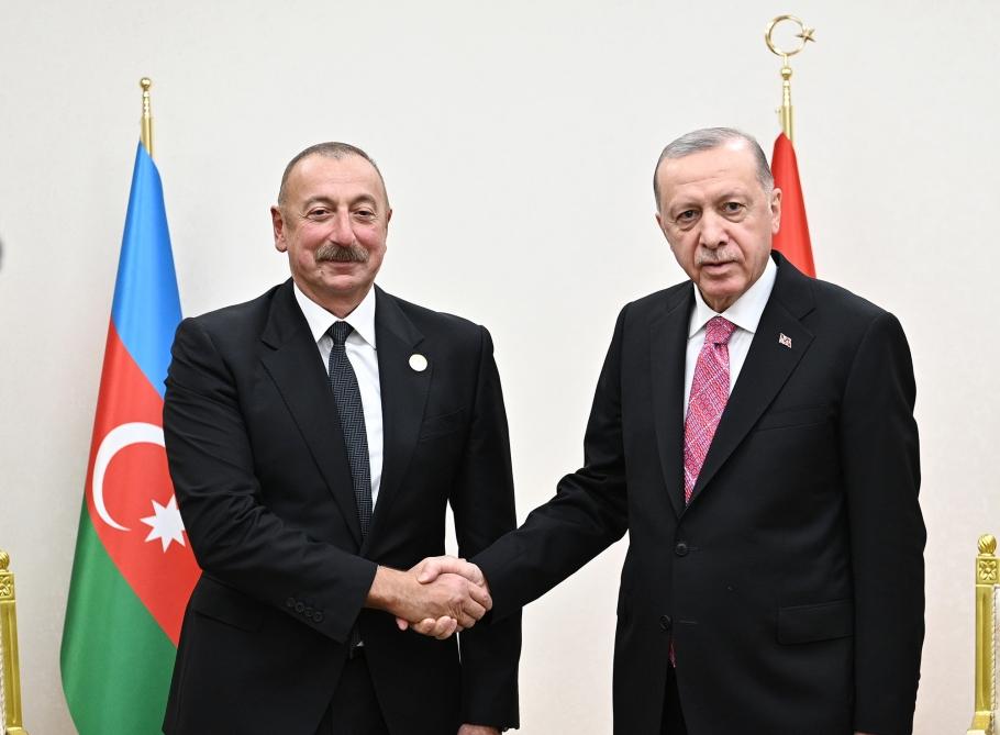 President Aliyev meets with Turkish President Recep Tayyip Erdogan [UPDATE]