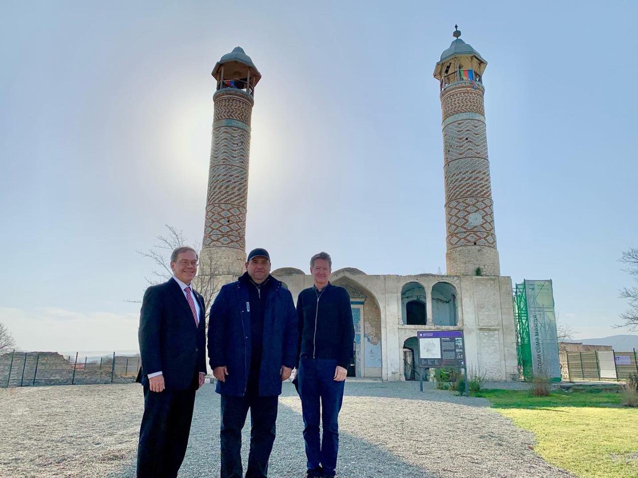 U.S, UK ambassadors visit liberated Aghdam [PHOTO]