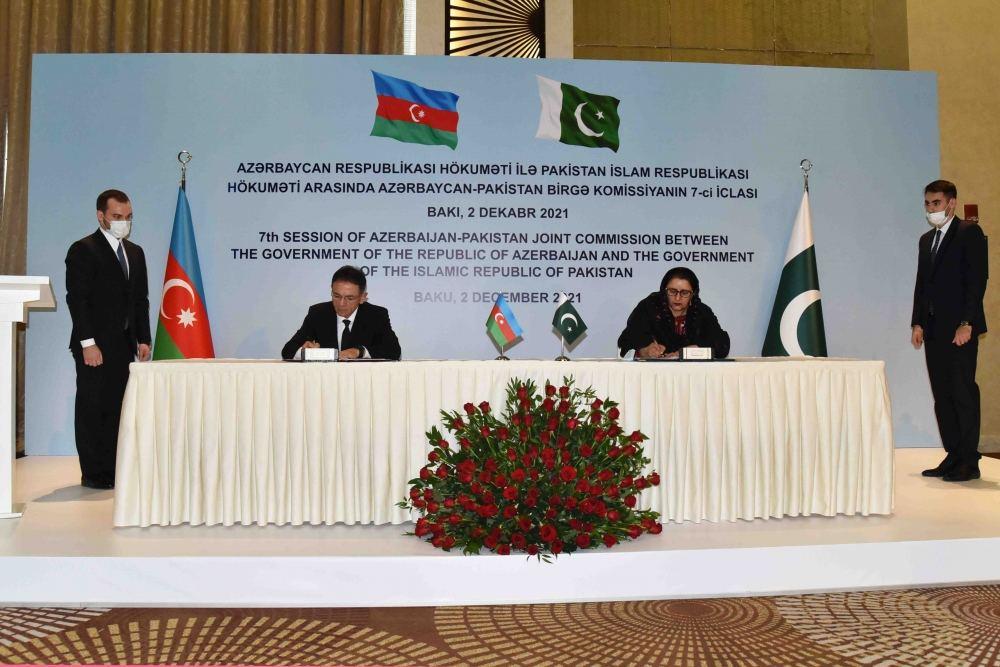Azerbaijan, Pakistan sign protocol of seventh meeting of joint intergovernmental commission [PHOTO] - Gallery Image