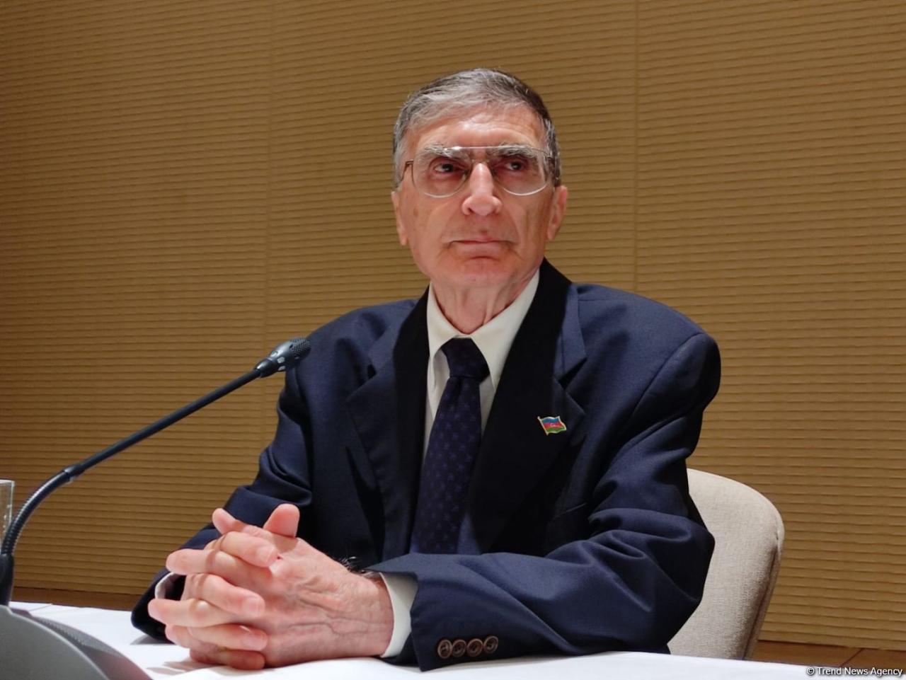Renowned scientist upbeat about Azerbaijan's victory [PHOTO]