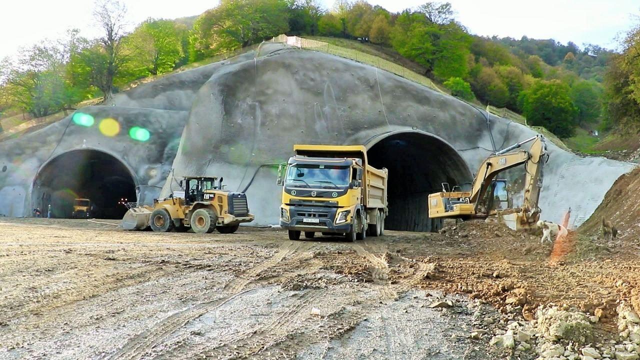 Azerbaijan talks progress of tunnel road building between Goygol, liberated Kalbajar