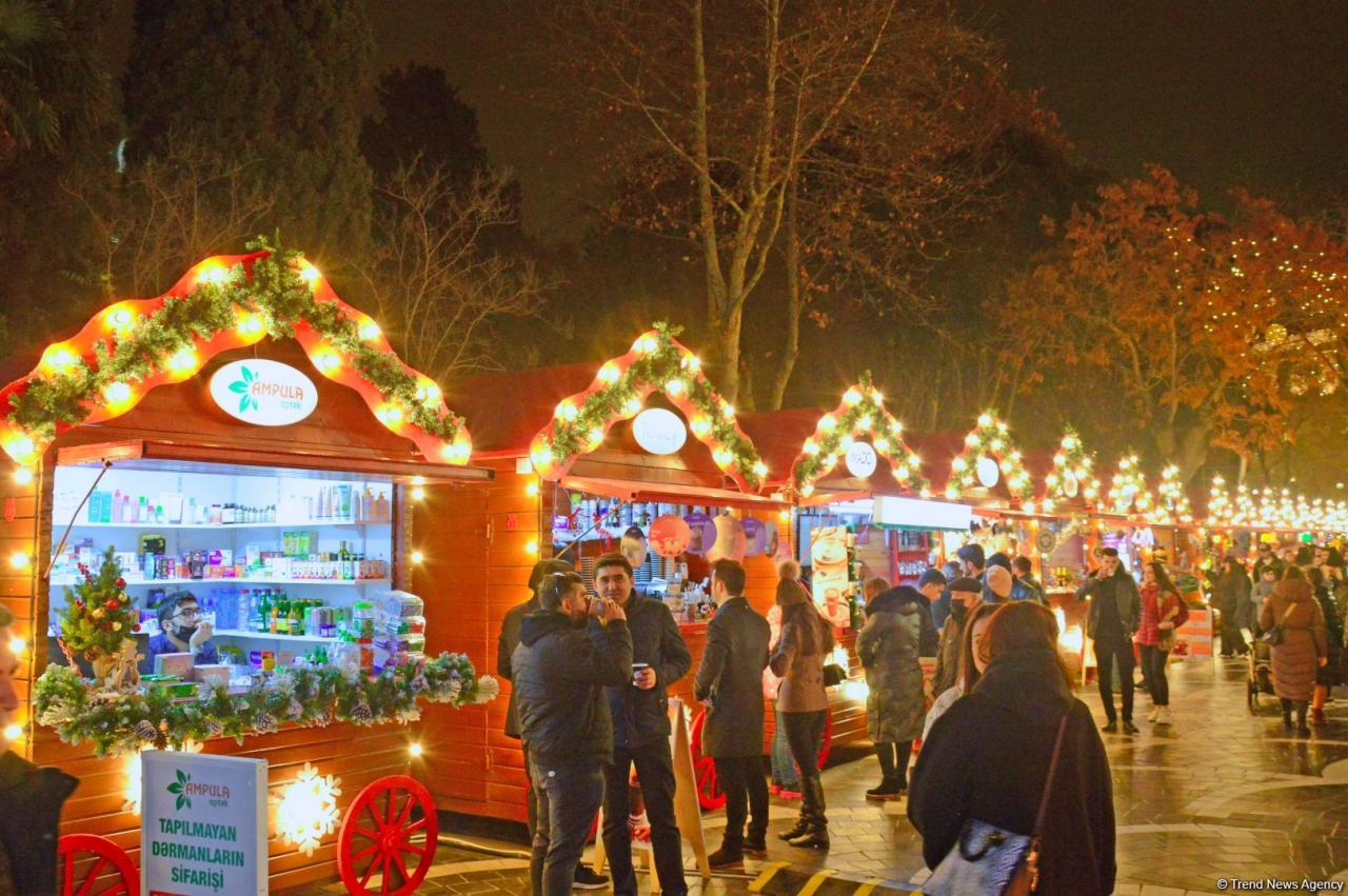 Baku holiday season [PHOTO]