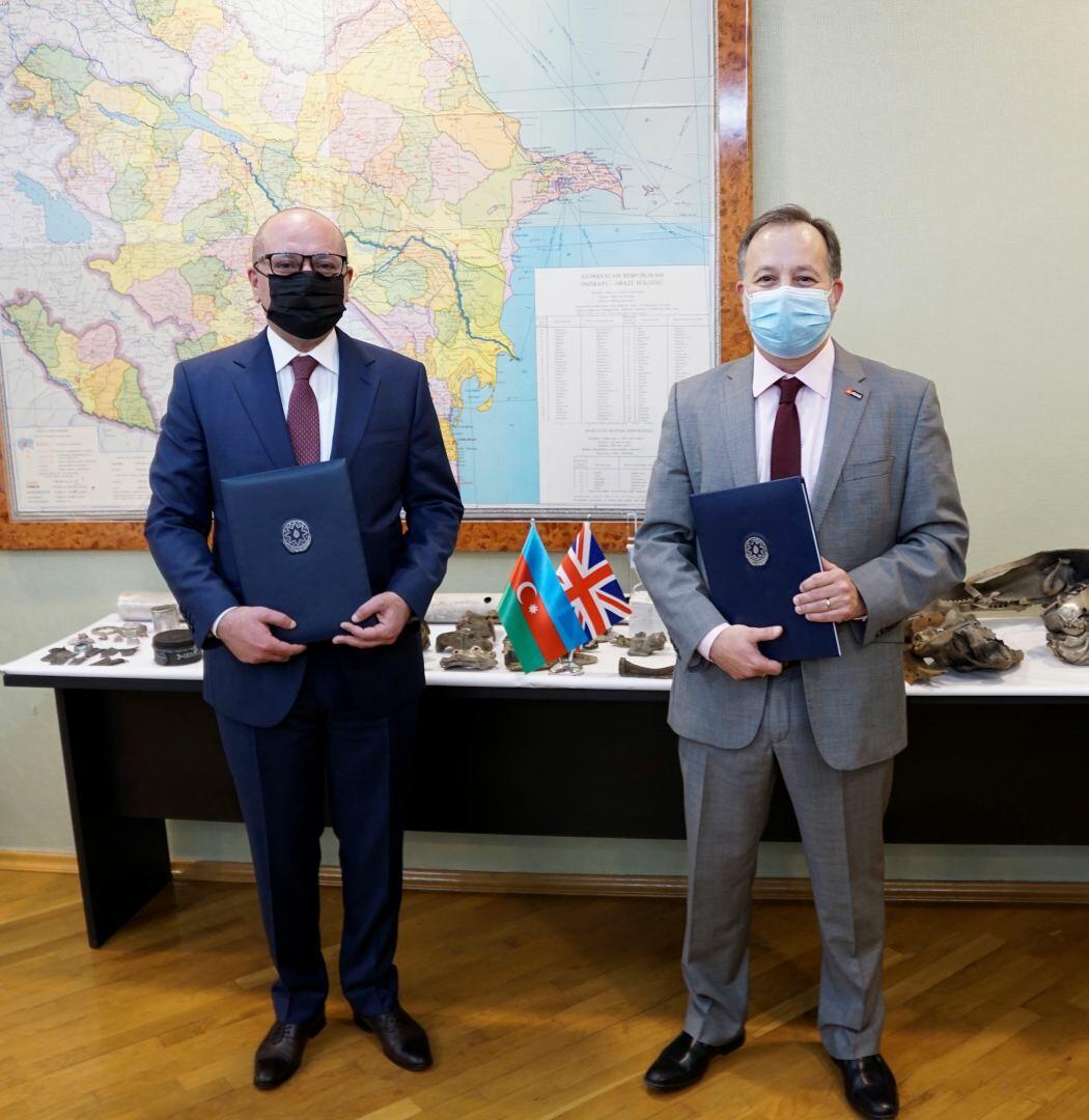 Baku, London ink MoU on demining cooperation