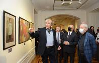 Baku hosts exhibition of eminent graphic artist <span class="color_red">[PHOTO]</span>