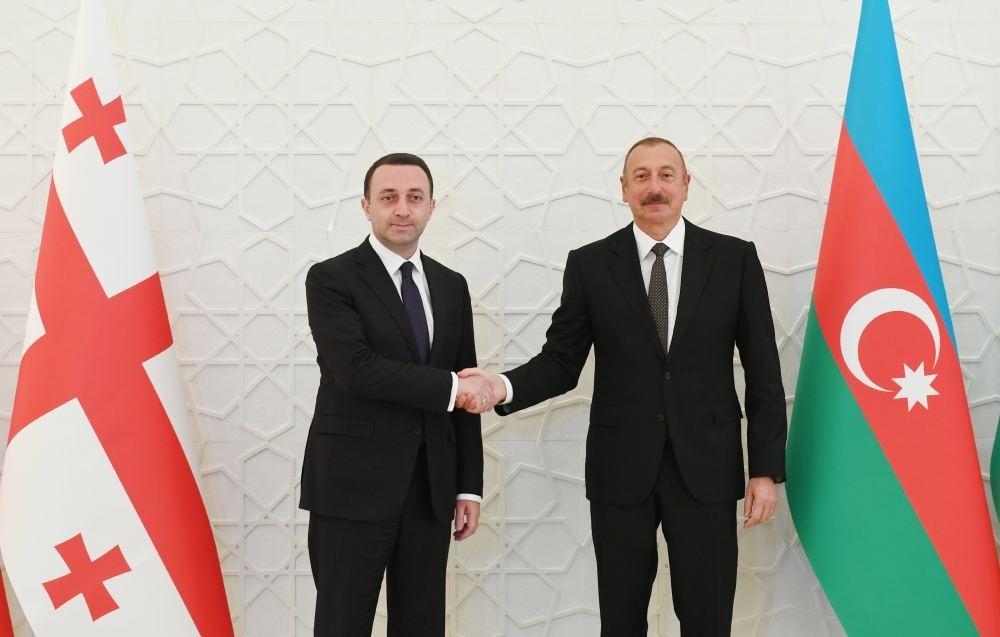 Georgian PM calls President Ilham Aliyev