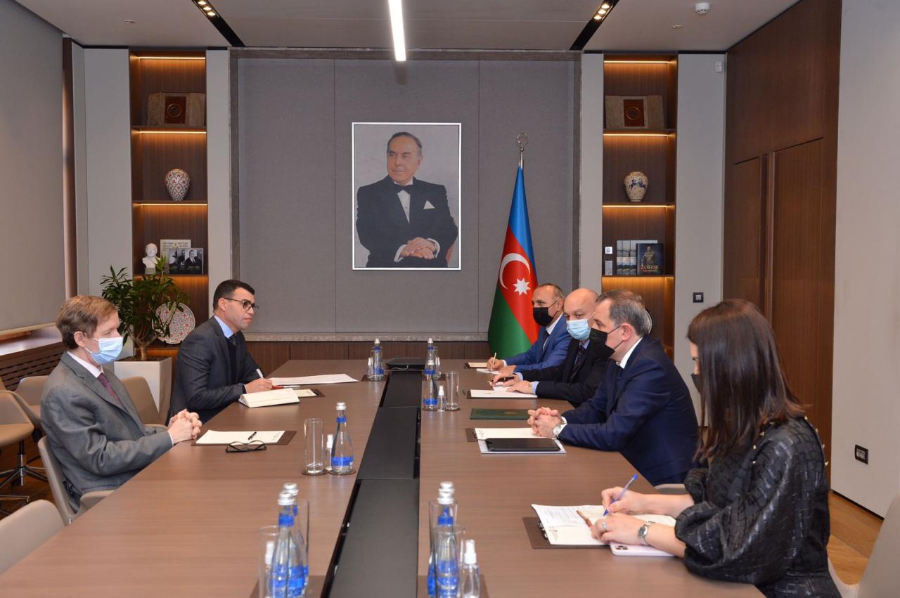 Azerbaijan, Algeria mull co-op, regional peace, security - Gallery Image