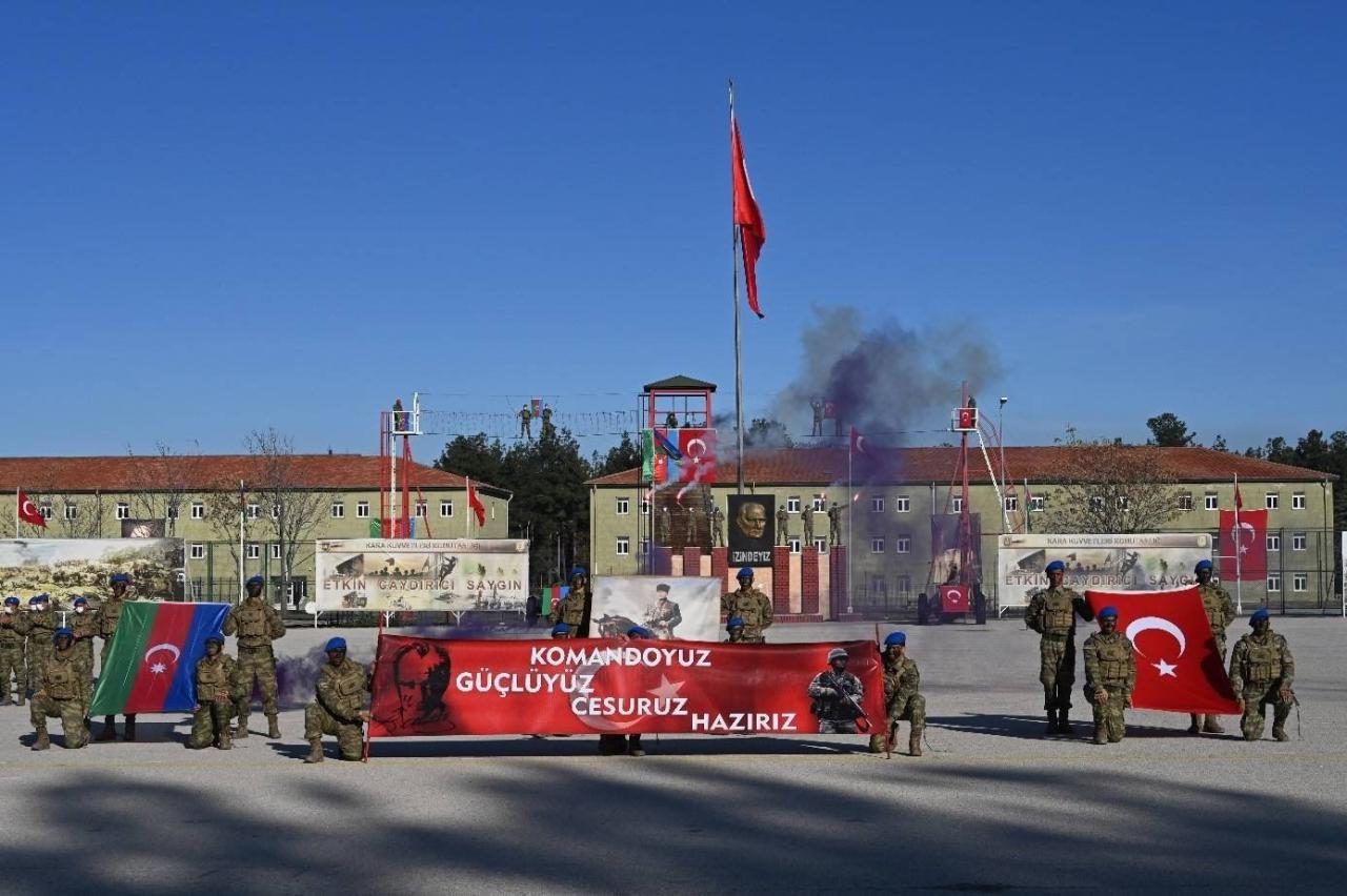 Azerbaijani servicemen complete commando training course in Turkey [PHOTO]