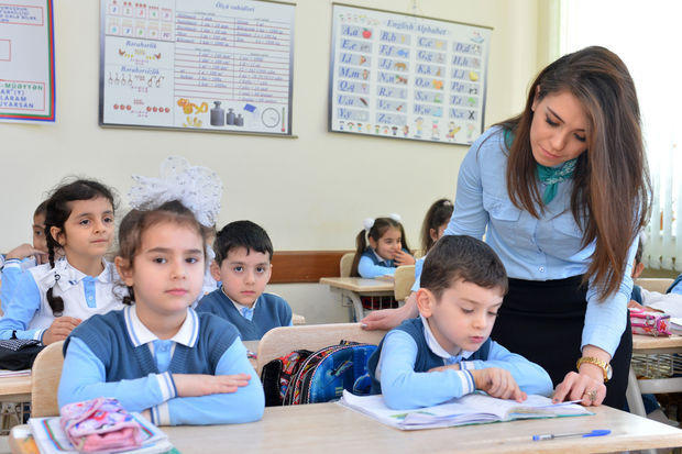Teachers' salaries increase in Azerbaijan