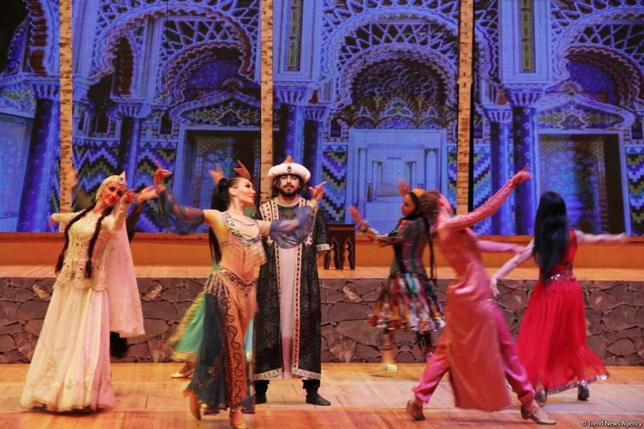 Travel through Nizami's poetry [PHOTO/VIDEO]