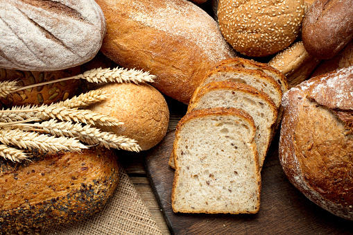 Azerbaijan sets maximum allowed prices for flour, bread