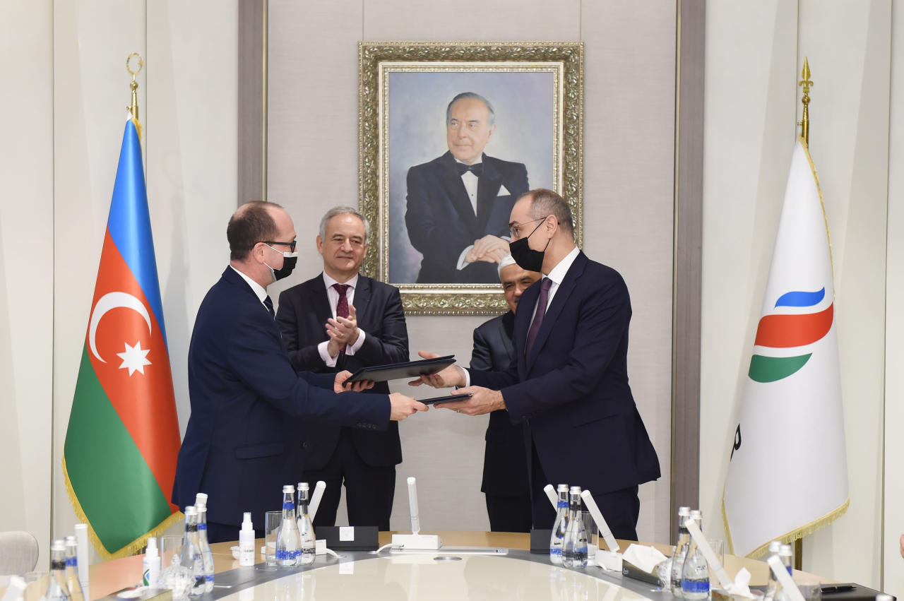 SOCAR, Axens ink accord for catalytic cracking unit [PHOTO] - Gallery Image