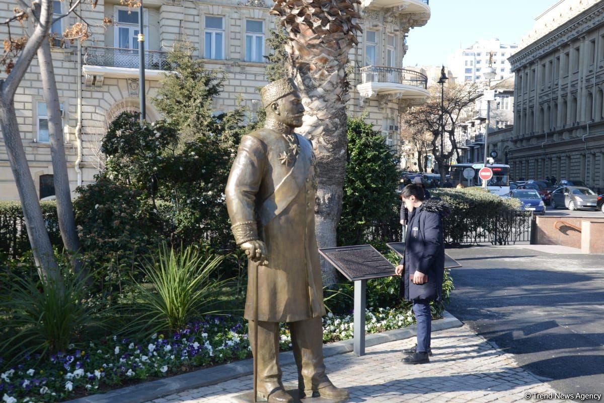 Baku residents express their gratitude to President Ilham Aliyev for highly appreciating activity of Haji Zeynalabdin Taghiyev [PHOTO/VIDEO] - Gallery Image