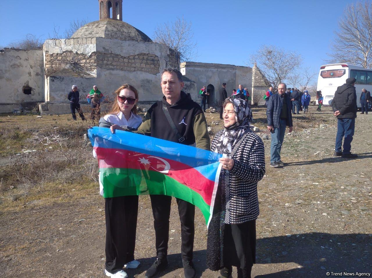 Another passenger bus from Baku arrives in liberated Aghdam [PHOTO]