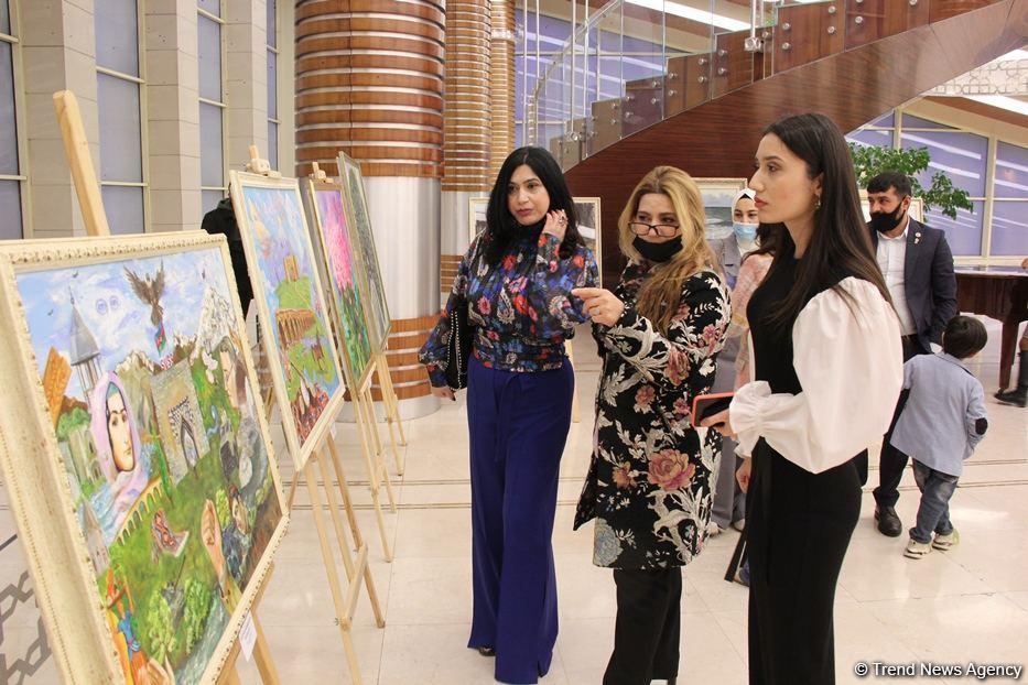Young artists captivate with stunning art pieces [PHOTO] - Gallery Image