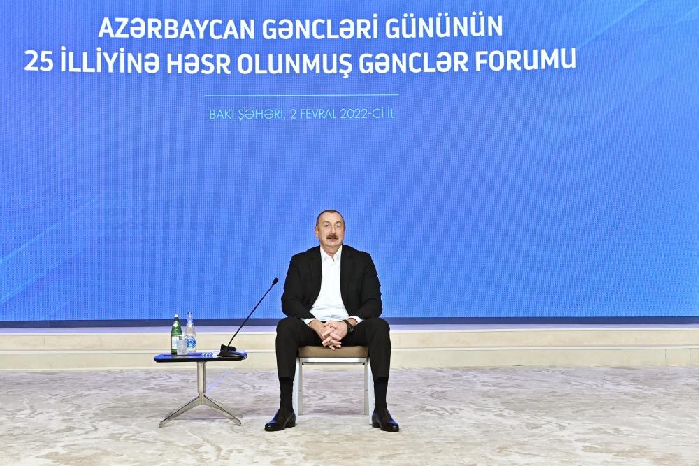 President outlines youth policy as one of Azerbaijan's top priorities [UPDATE]