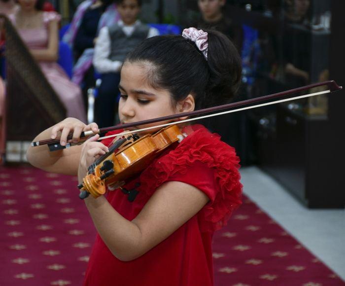 Young musicians thrill listeners [PHOTO] - Gallery Image