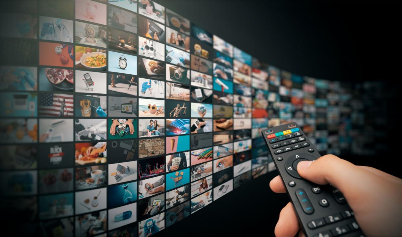 Azerbaijani Parliament approves bill on reduction of fees for TV broadcasters