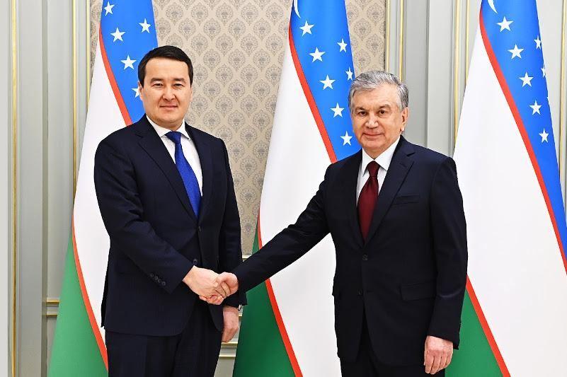 Kazakh PM Alikhan Smailov meets with Uzbek President Shavkat Mirziyoyev