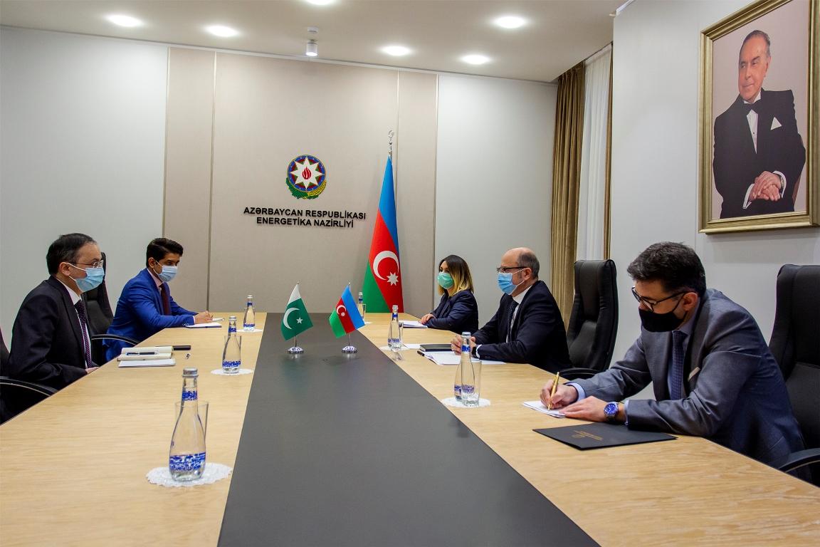 Azerbaijan, Pakistan eye strengthening energy co-op