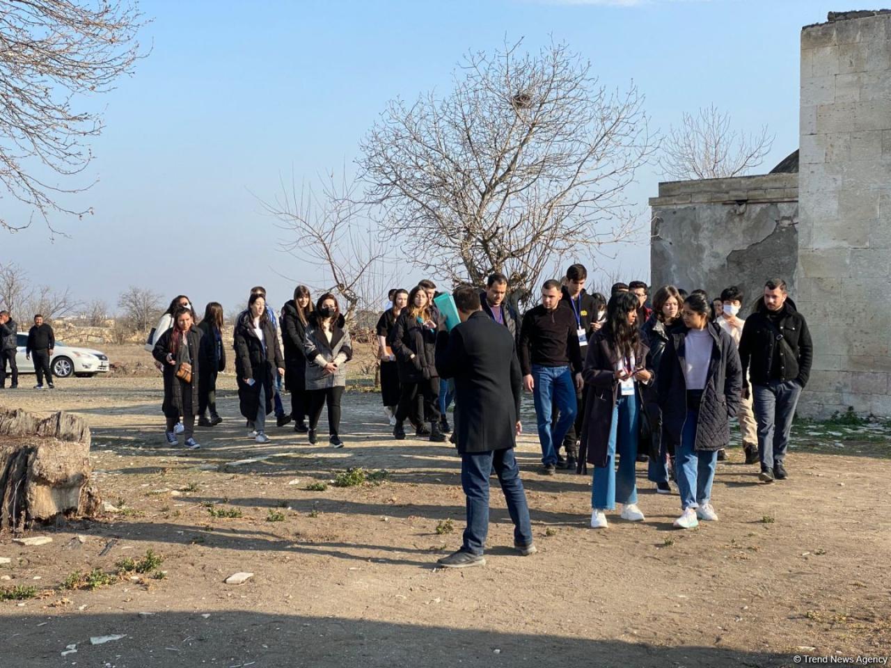 Foreign students visit Azerbaijan's liberated Aghdam [PHOTO]