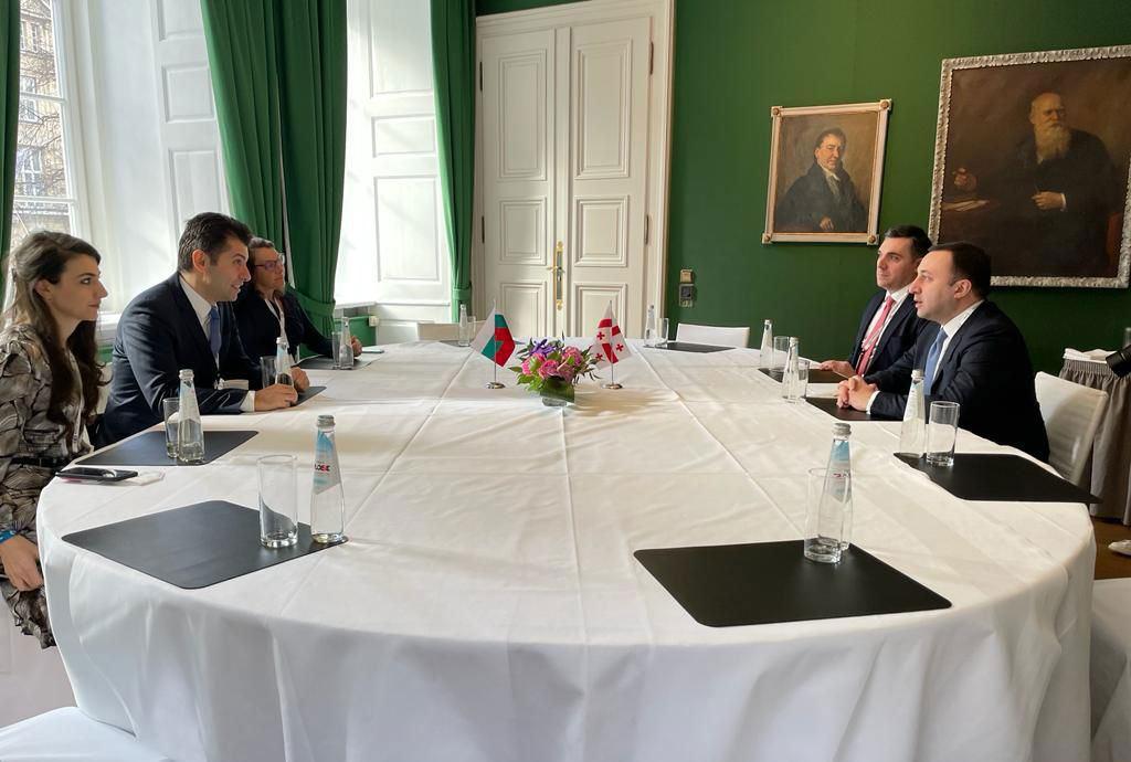 Georgian PM meets Bulgarian colleague at MSC