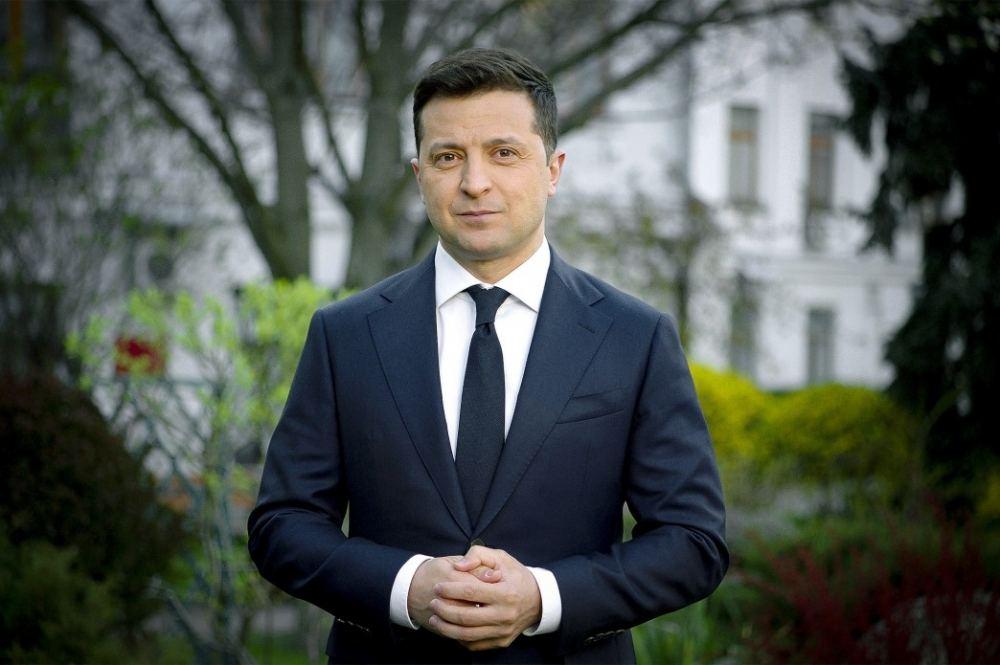 Ukrainian president invites Russian counterpart to hold meeting