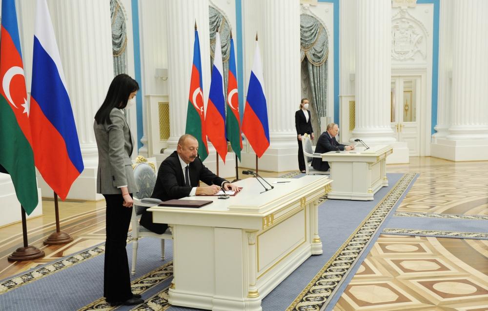 Azerbaijan, Russia sign Declaration on Allied Cooperation [UPDATE]