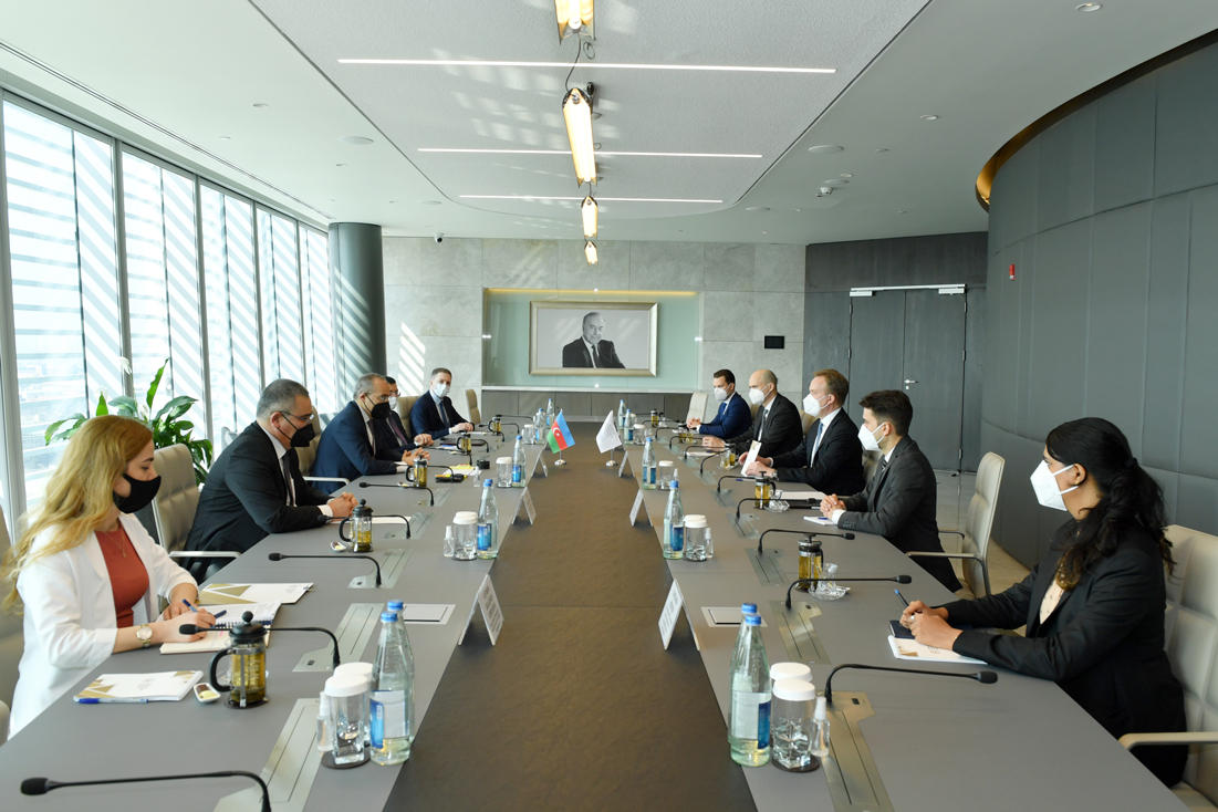 Azerbaijan, World Economic Forum eye bilateral co-op [PHOTO]