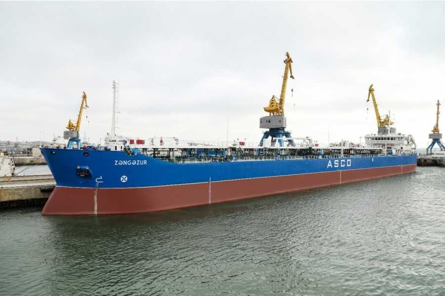 Azerbaijan completes repair of oil tanker [PHOTO]