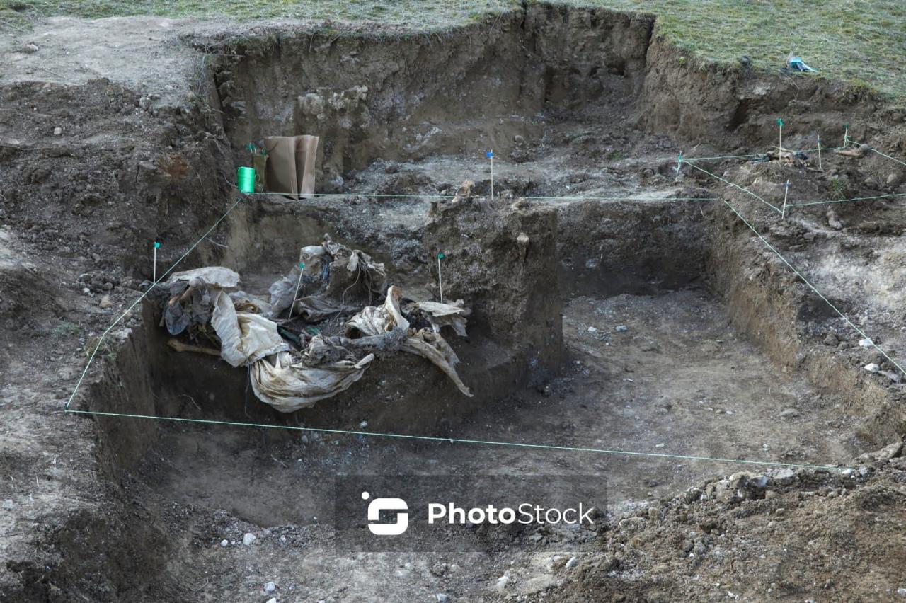 Azerbaijan discovers mass grave in liberated Khojavand region [PHOTO]