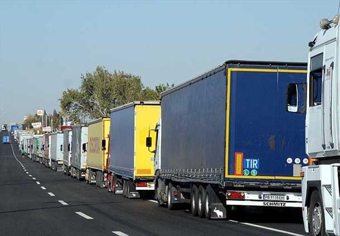 Azerbaijan unveils number of its drivers evacuated from Ukraine