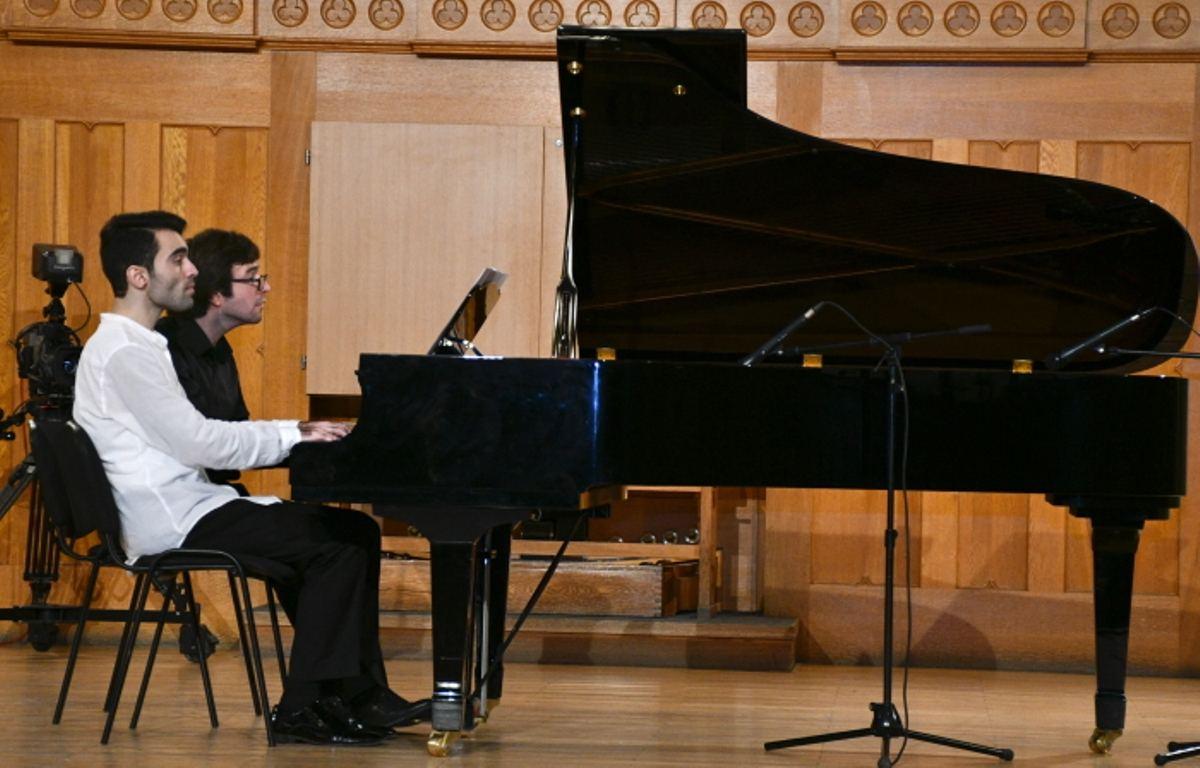 Wonderful piano music sounds in Baku [PHOTO]