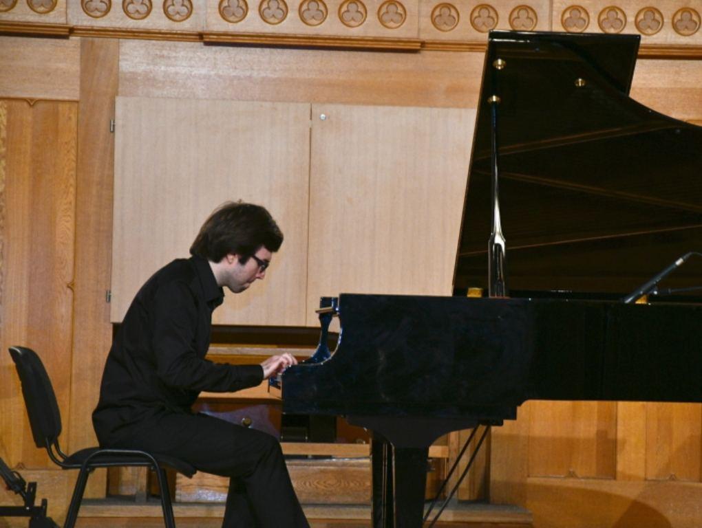 Wonderful piano music sounds in Baku [PHOTO] - Gallery Image