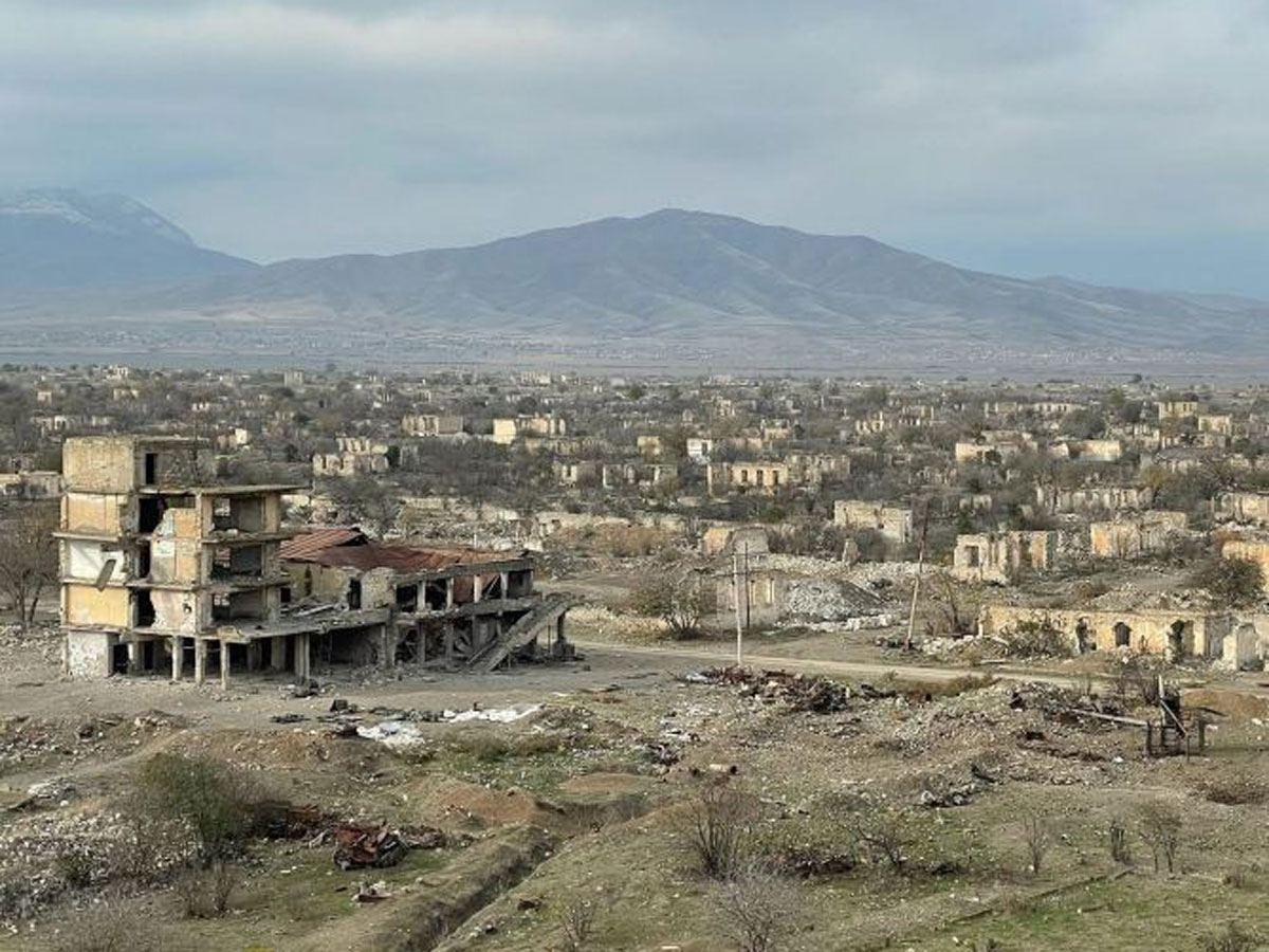 UN reps visit Armenian-destroyed Aghdam city