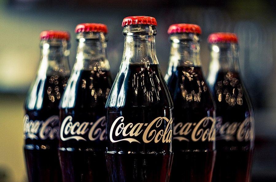 Coca-Cola suspends its business in Russia