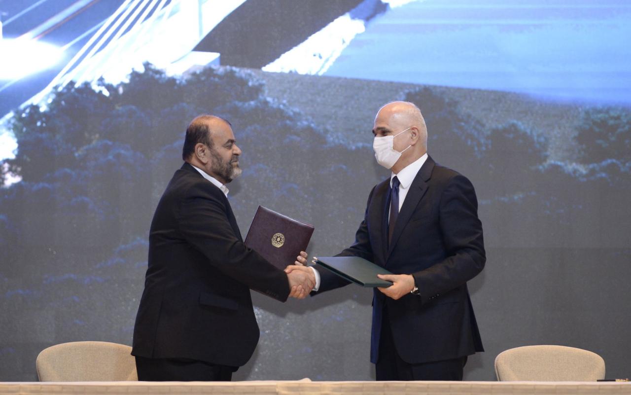 Azerbaijan, Iran ink historic document