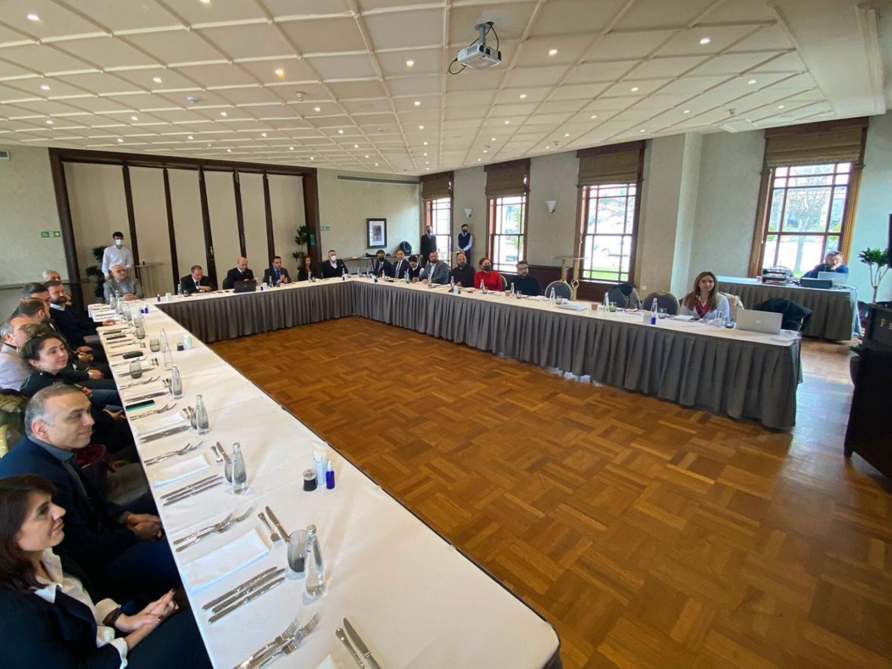 AZAL holds presentation for travel agents in Istanbul