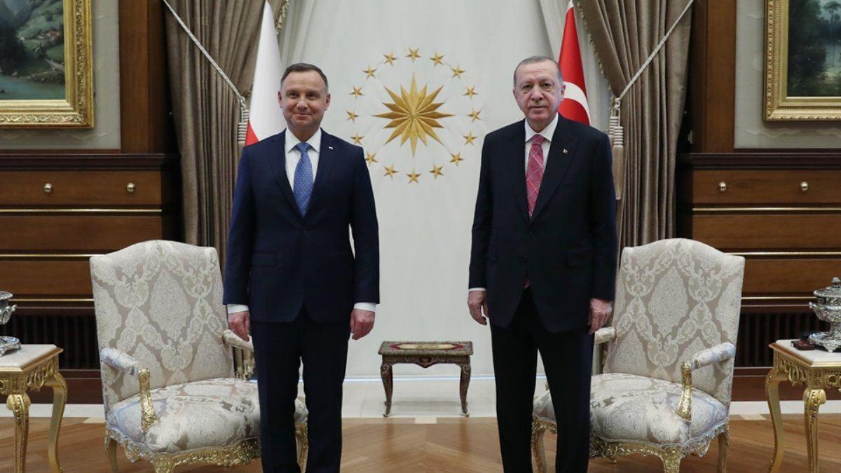 Poland's Duda thanks Erdogan for Turkey's support of migrants