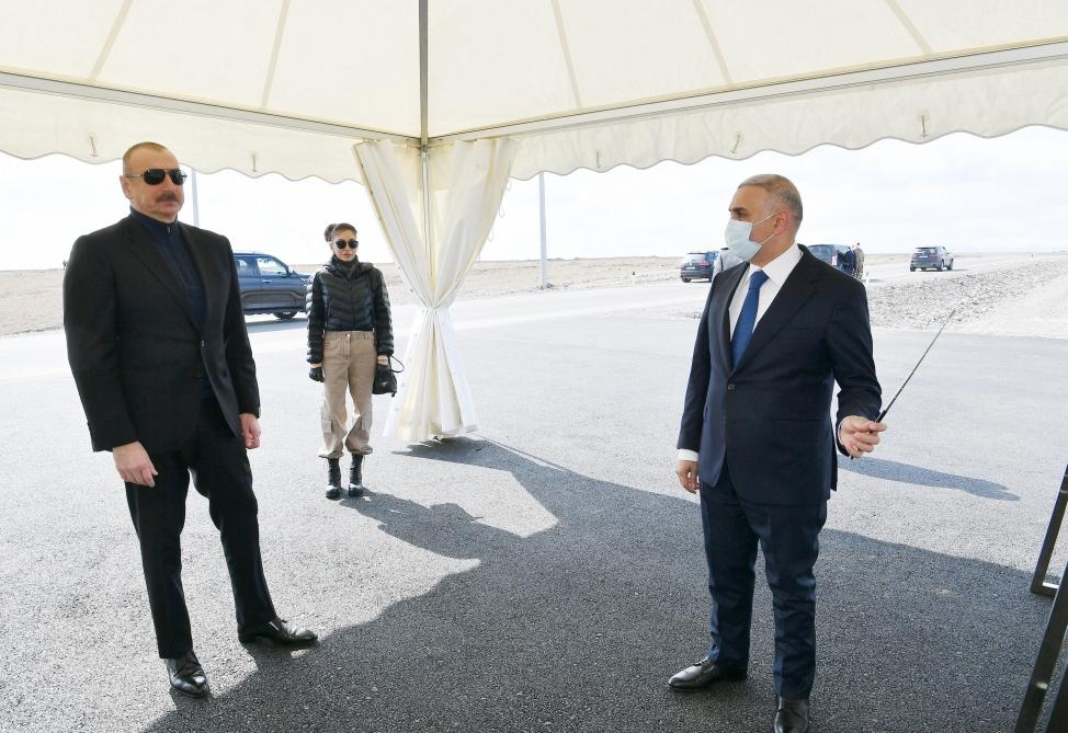 President, First Lady visit Tartar's Sugovushan settlement [PHOTO]