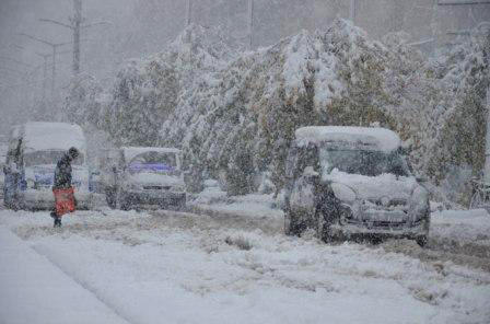 Turkey grapples with heavy snowfall before spring kicks off