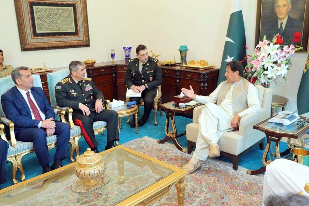 Azerbaijan, Pakistan eye military co-op, ties [PHOTO]